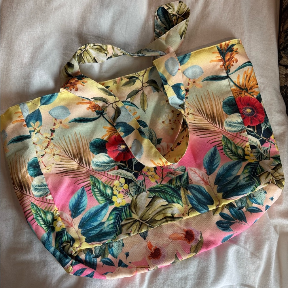 PILYQ Beach Tote